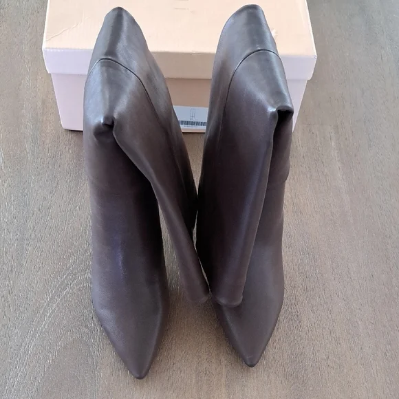 Billini harlen knee high boots - Color: Brunette - Size: 6 - Picture 3 of 10